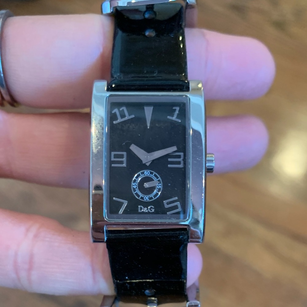 D&G women’s black and brown leather watch